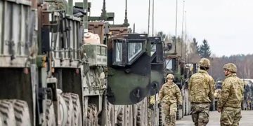 യുദ്ധ സാഹചര്യം ; ഇന്ത്യക്കാര്‍ ഉടന്‍ ഉക്രൈന്‍ വിടണമെന്ന് എംബസി