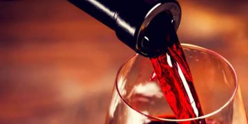 ഓൺലൈനിൽ വൈൻ വാങ്ങാൻ ശ്രമിച്ച യുവാവിന് നഷ്ടമായത് 1.54 ലക്ഷം രൂപ!