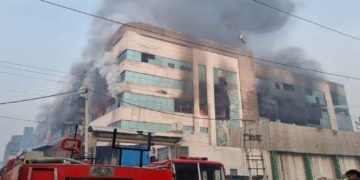 ഹരിയാനയിലെ വ്യവസായ മേഖലയിൽ വൻ തീപിടിത്തം