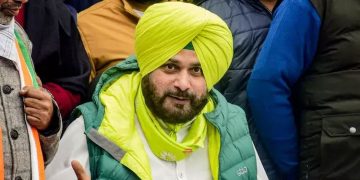 രാഹുൽ ഗാന്ധിയുടെ തീരുമാനം എല്ലാവരും അംഗീകരിക്കും  ;  മുഖ്യമന്ത്രി സ്ഥാനാർഥി പ്രഖ്യാപനത്തിൽ പ്രതികരണവുമായി സിദ്ധു