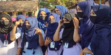 ഹിജാബില്‍ വിഷയത്തില്‍ നിര്‍ണായക ദിനം ; പിന്നോട്ടില്ലെന്ന് കര്‍ണാടക സര്‍ക്കാര്‍ ; കോടതി വാദം കേള്‍ക്കും