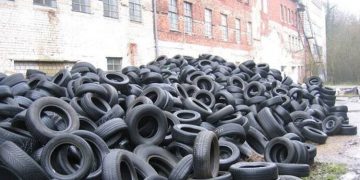 ടയർ കമ്പനികൾ ഒത്തുകളിച്ച് വില കൂട്ടിയ സംഭവം പാർലമെൻ്റിൽ ചർച്ചയാക്കാൻ പ്രതിപക്ഷം