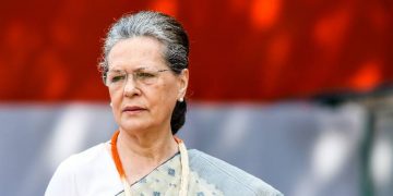 പാർട്ടിക്ക് ഗുണം ആകുമെങ്കിൽ രാജിക്ക് തയ്യാർ ; സോണിയാ ഗാന്ധിയും സ്ഥാനമൊഴിയുന്നുവെന്ന് സൂചന