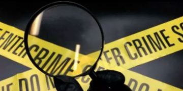 അച്ഛനും മകനും മരിച്ച നിലയിൽ : മരുമകളുടെ കാമുകൻ പിടിയിൽ