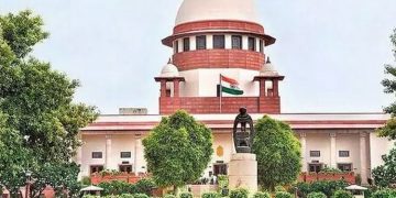 രണ്ട്​ വർഷത്തേക്ക്​ നിയമിച്ച്​​​ ആജീവനാന്ത പെൻഷൻ നൽകുന്ന ഏക സംസ്ഥാനം കേരളം – സുപ്രീം കോടതി