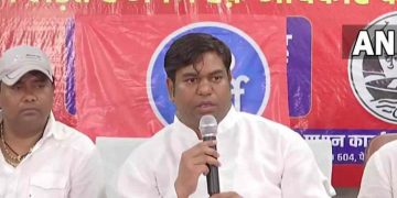 യുപിയിലെ വെല്ലുവിളിക്ക് ബിഹാറിൽ അടി ; മുകേഷ് സാഹ്നിയെ കൈവിട്ട് മഹാസഖ്യം