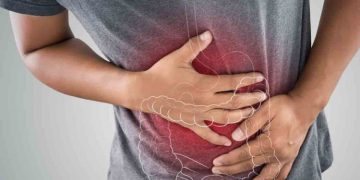 കുടലിലെ അര്‍ബുദം; ഈ ലക്ഷണങ്ങളെ അവഗണിക്കല്ലേ