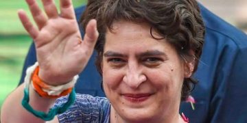 പ്രിയങ്ക ഗാന്ധി എഐസിസി ജനറൽ സെക്രട്ടറി സ്ഥാനം രാജിവെച്ചേക്കും