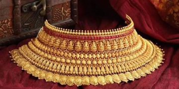 സ്വർണ്ണം വാങ്ങേണ്ടവർക്ക് സന്തോഷ വാർത്ത ; സംസ്ഥാനത്ത് സ്വർണ്ണവില ഇന്നും ഇടിഞ്ഞു