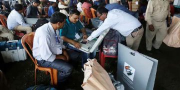 ഉത്തരാഖണ്ഡ്, ഗോവ സംസ്ഥാനങ്ങളിൽ ഇഞ്ചോടിഞ്ച് പോരാട്ടം