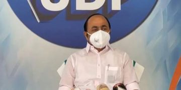 സജി ചെറിയാന്‍ മുഖ്യമന്ത്രിയുടെ രാജസദസിലെ വിദൂഷകന്‍ ; പരിഹസിച്ച് പ്രതിപക്ഷനേതാവ്