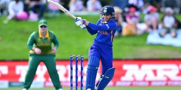 വനിതാ ലോകകപ്പ് ; അവസാനം കാലിടറിയെങ്കിലും ഇന്ത്യക്ക് മികച്ച സ്കോർ ; ജയിച്ചാൽ സെമി