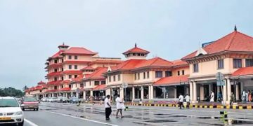 ക്യാപ്സ്യൂൾ രൂപത്തിലാക്കി മലദ്വാരത്തിനകത്ത് സ്വർണം കടത്തല്‍ ; കൊച്ചിയില്‍ ഒരാള്‍ അറസ്റ്റില്‍