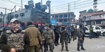 ശ്രീനഗറിലെ മാര്‍ക്കറ്റില്‍ ഗ്രനേഡ് ആക്രമണം ; ഒരു മരണം ; നിരവധി പേര്‍ക്ക് പരുക്ക്