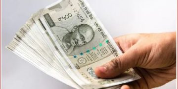 4900 രൂപയുടെ പുതിയ ഫോൺ കേടായി ,  തകരാർ പരിഹരിക്കാതെ കടക്കാർ മടക്കി :  6000 നഷ്ടപരിഹാരത്തിന് വിധി