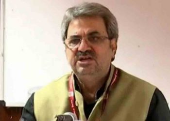 എല്ലാം പി.ശശി പറഞ്ഞിട്ടെന്ന് നായനാർ വെളിപ്പെടുത്തി: തുറന്നടിച്ച് മീണയുടെ ആത്മകഥ