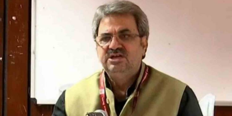 എല്ലാം പി.ശശി പറഞ്ഞിട്ടെന്ന് നായനാർ വെളിപ്പെടുത്തി: തുറന്നടിച്ച് മീണയുടെ ആത്മകഥ