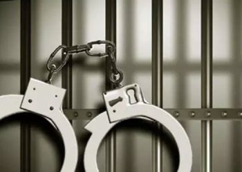 ഡ്യൂട്ടിക്കിടെ റെയിൽവേ പൊലീസ് ഉദ്യോഗസ്ഥന് കുത്തേറ്റു