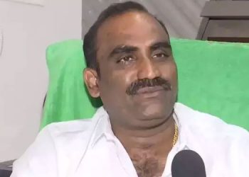 രാജ്യത്ത് പൊതുയിടങ്ങളിൽ ശിരോവസ്ത്രം നിരോധിക്കുമെന്ന് ബി.ജെ.പി നേതാവ്