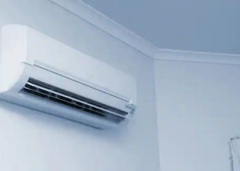 എസി പൊട്ടിത്തെറിച്ച് കുടുംബത്തിലെ കുട്ടികളടക്കം നാല് പേർ മരിച്ചു