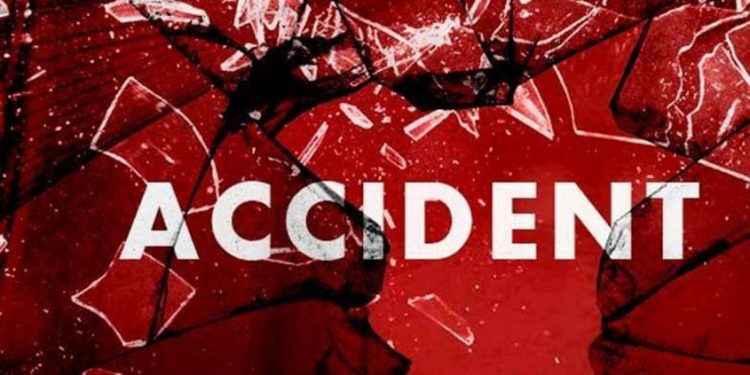 ഈരാറ്റുപേട്ടയ്ക്കു സമീപം കാർ കൊക്കയിലേക്ക് മറിഞ്ഞു ; യുവാവിനു ദാരുണാന്ത്യം