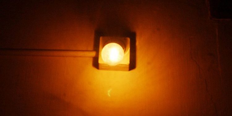 ഇന്നും 15 മിനിറ്റ് വൈദ്യുതി നിയന്ത്രണം ; ഉപയോഗം കുറയ്ക്കണം: കെഎസ്ഇബി