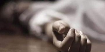 ഗർഭിണിയായ ഭാര്യയെ കക്കൂസ് കഴുകുന്ന ലിക്വിഡ് കുടിപ്പിച്ച് കൊന്നു ; ഭ‍ർത്താവ് ഒളിവിൽ, ബന്ധുക്കളും പ്രതികൾ