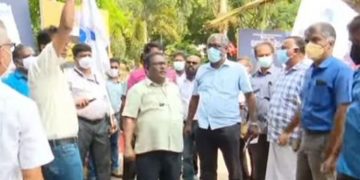 അവസാനിക്കാതെ കെഎസ്ഇബി പോര് ; മാനേജ്‌മെന്റിനെതിരായ അനിശ്ചിതകാല സമരം തുടരുന്നു