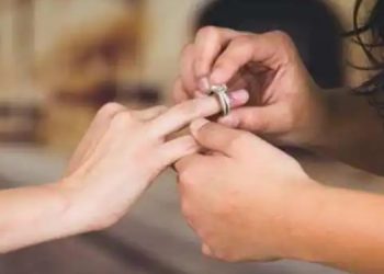 സ്വവ‍ര്‍ഗ വിവാഹം അസാധുവാക്കി ഹൈക്കോടതി ; ഇന്ത്യൻ സംസ്കാരത്തിനെതിരെന്ന് യുപി സര്‍ക്കാര്‍