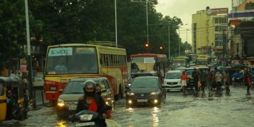 ഇനിയുള്ള ദിവസങ്ങളിലും മഴ തുടരും, തെക്കൻ കേരളത്തിൽ ഇടിമിന്നലോട് കൂടി മഴയ്ക്ക് സാധ്യത