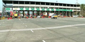 അമിത ടോൾ , പാലക്കാട്-തൃശൂർ റൂട്ടിൽ സ്വകാര്യബസുകൾ അനിശ്ചിതകാല പണിമുടക്കിൽ