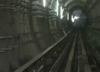 രാജ്യത്തെ ആദ്യ അണ്ടർ വാട്ടർ മെട്രോ തുരങ്കത്തിന്റെ നിർമാണം പുരോഗമിക്കുന്നു; സ്റ്റേഷൻ നദിക്കു താഴെ