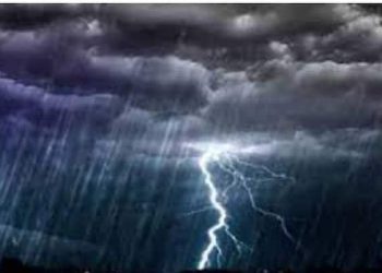 തമിഴ്നാട്ടിൽ ദുരന്തം വിതച്ച് കനത്ത വേനൽമഴ; വീട് പണിക്കിടെ ഇടിമിന്നലേറ്റ് നാല് തൊഴിലാളികൾ മരിച്ചു