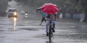 സംസ്ഥാനത്ത് ഇക്കുറി മൺസൂൺ സാധാരണ നിലയിലെന്ന് പ്രവചനം ; സംസ്ഥാനത്ത് ഇന്ന് 9 ജില്ലകളിൽ യെല്ലോ അലർട്ട്