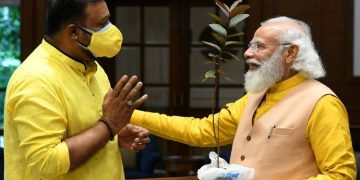 സിൽവർ ലൈൻ ഉപേക്ഷിക്കേണ്ടിവരും ; പ്രധാനമന്ത്രിയോട് ആശങ്ക പങ്കുവച്ചെന്ന് സുരേഷ്‌ഗോപി