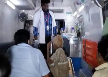 10 വർഷത്തോളം അമ്മയെ വീട്ടിൽ പൂട്ടിയിട്ട് ആഹാരം പോലും കൊടുക്കാതെ മക്കൾ