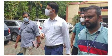 കള്ളവോട്ട് തടയും ; അഞ്ചിലധികം പോളിംഗ് ബൂത്തുകളുള്ള ഇടങ്ങളിൽ മൈക്രോ ഒബ്‌സർവർമാർ ഉണ്ടാകും – ജില്ലാ കളക്ടർ