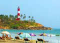 വിഴിഞ്ഞം ലൈറ്റ്ഹൗസ് കാണാന് സഞ്ചാരികളുടെ ഒഴുക്ക്