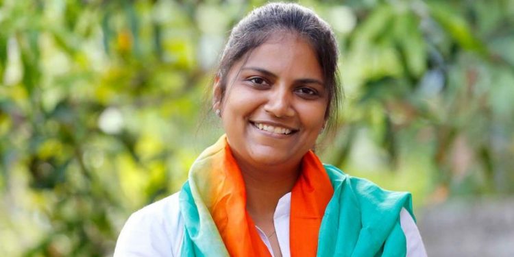 അതിജീവിതയ്ക്കെതിരെ പരാമർശം: ഇടതു നേതാക്കൾക്കെതിരെ ജെബി പരാതി നൽകി