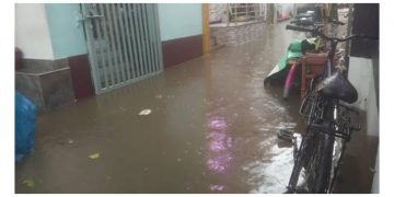 മഴയില്‍ വീടുകള്‍ തകര്‍ന്നു ; താഴ്ന്ന പ്രദേശങ്ങളില്‍ വെള്ളക്കെട്ട്