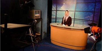 താലിബാനെ വെല്ലുവിളിച്ച് വനിതാ ടിവി അവതാരകർ ; മുഖം മറയ്ക്കാതെ പരിപാടി അവതരിപ്പിച്ചു