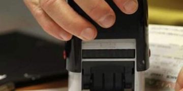 സന്ദര്‍ശക വിസയുടെ കാലാവധി കഴിഞ്ഞ് രാജ്യം വിടാത്തത് 14,653 പേര്‍ ; സ്‍പോണ്‍സര്‍മാര്‍ക്ക് പിഴ ചുമത്തും