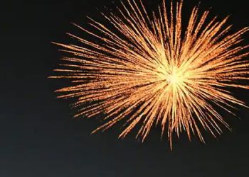 ആഘോഷിക്കൂ, സുരക്ഷിതമായി ; പടക്കങ്ങള്‍ ഉപയോഗിക്കരുതെന്ന് മുന്നറിയിപ്പുമായി ദുബൈ പോലീസ്