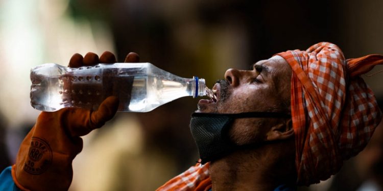 ഉത്തരേന്ത്യയിൽ ഉഷ്‌ണതരംഗത്തിന് താൽക്കാലിക ശമനം ; ചെറിയ തോതിൽ മഴ പെയ്യും