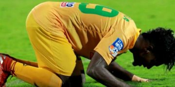 ഷൂട്ടൗട്ടിൽ ബംഗാളിനെ വീഴ്ത്തി (5–4): കേരളത്തിന് സന്തോഷ് ട്രോഫി കിരീടം!