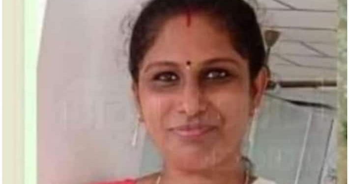 സാമ്പത്തിക തര്ക്കം ; അയല്വാസിയുടെ വെട്ടേറ്റ് ചികിത്സയിലായിരുന്ന വീട്ടമ്മ മരിച്ചു