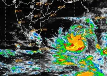 അസാനി ആന്ധ്ര-ഒഡീഷ തീരത്തേക്ക് ; തീരപ്രദേശത്ത് അതീവ ജാഗ്രത