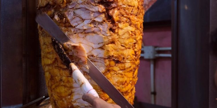 ഷവർമ തയാറാക്കുന്നതിന് സുരക്ഷാ മാനദണ്ഡങ്ങൾ