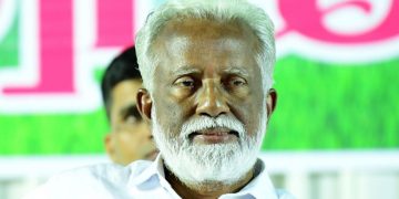 സ്വർണക്കടത്തിൽ മുഖ്യമന്ത്രിയുടെ നിശബ്ദത കുറ്റസമ്മതം: കുമ്മനം രാജശേഖരൻ