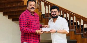 വീണ്ടും വാക്കുപാലിച്ച് സുരേഷ് ​ഗോപി; പുതിയ ചിത്രത്തിന്റെ അഡ്വാൻസ് മിമിക്രി കലാകാരന്മാർക്ക്